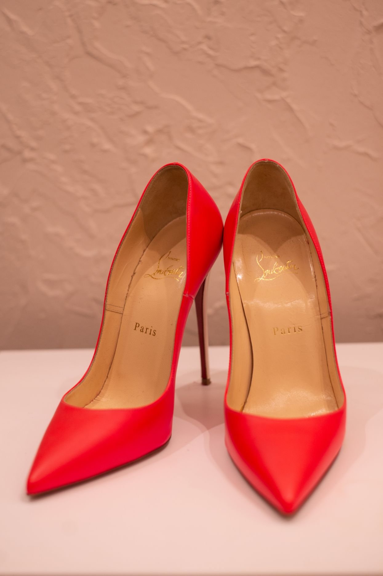 So Kate Neon Pink pump with White Heel 